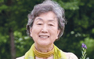 People 동문소식<BR>유신애 동문<BR> ‘자랑스런 이화의인 박에스더상’ 에 유신애 동문 (18회) 선정
