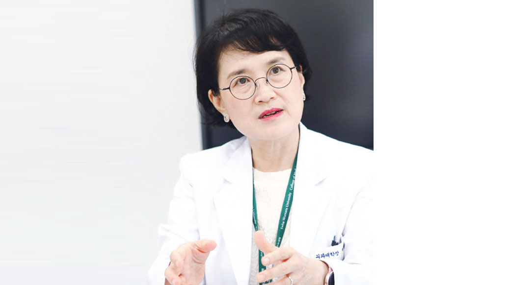 하은희 이화의대 학장<BR>“4차 바이오혁명 이끌 의사·의과학자 양성 역점” 언론에 비친 교수소식<BR>