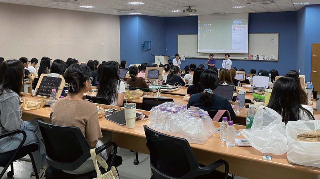  학생 복귀 환영 및 <BR>당부 인사 모임 열려