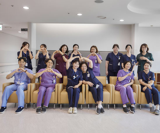 HEALTH 단단하지만 부드럽게 다가가는 친절,<BR>환자 분들께 버팀목이 되고 싶은 <112병동>입니다 병동스토리